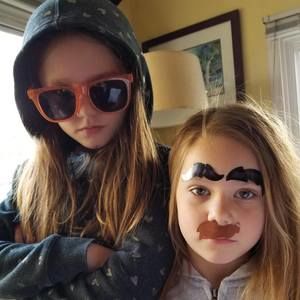 Meet your Posher, Maxwell